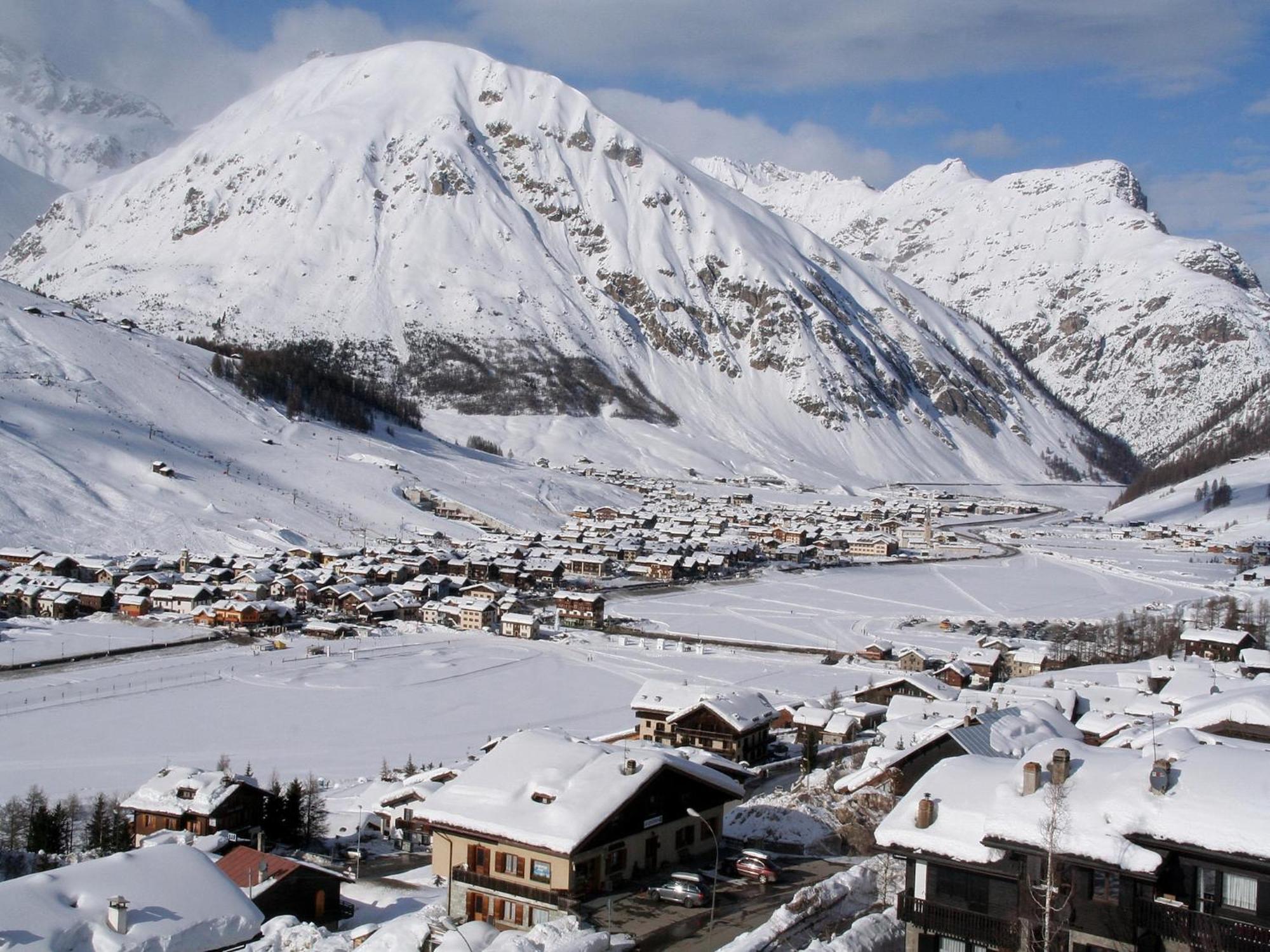 Apartment In Baita Only 200M From The Ski Lifts Ливиньо Экстерьер фото